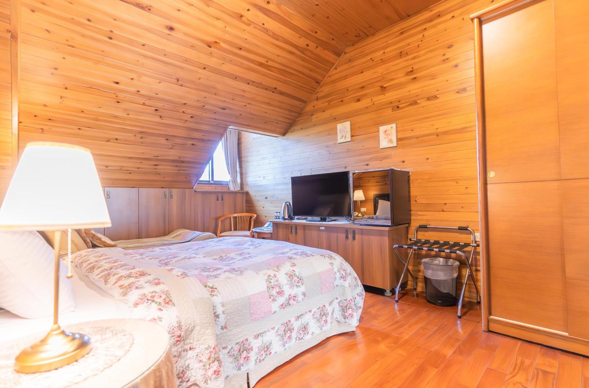 Europe Villa Renai Habitación foto